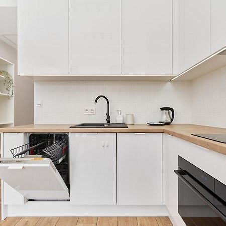 Apartment By The Oder River Wroclaw By Noclegi Renters Buitenkant foto