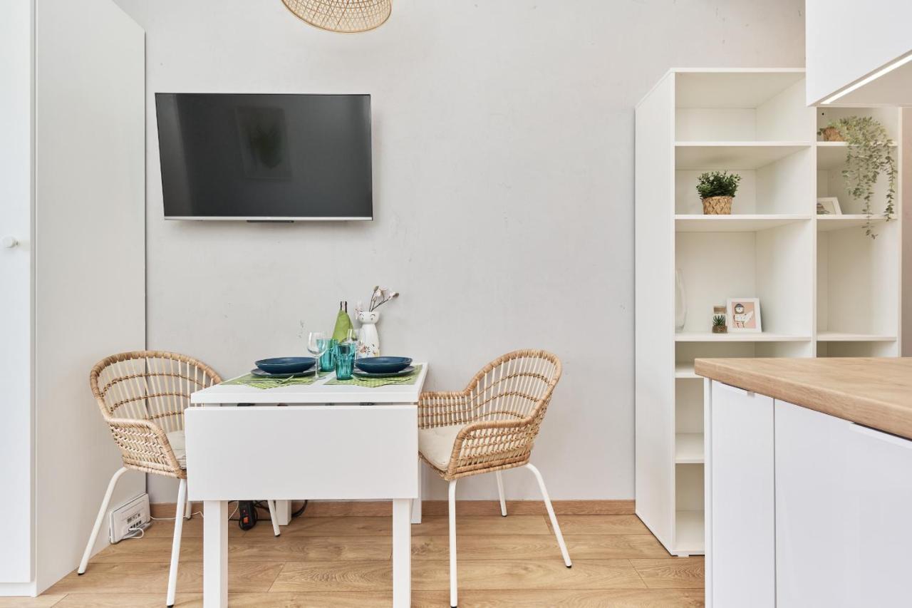 Apartment By The Oder River Wroclaw By Noclegi Renters Buitenkant foto